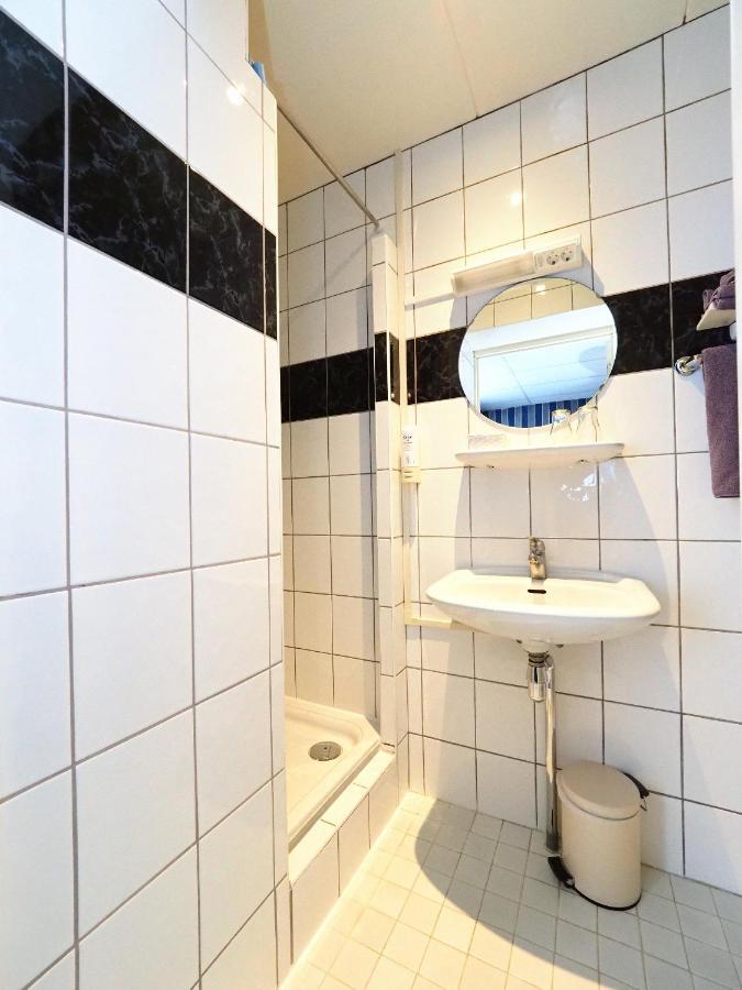 הרלינגן Hotel Restaurant 'T Heerenlogement מראה חיצוני תמונה